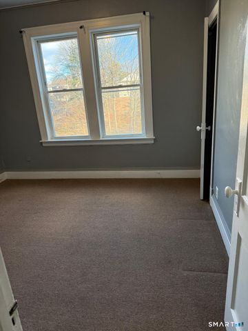 120 Evergreen Avenue, Hartford, CT 06105