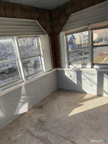 120 Evergreen Avenue, Hartford, CT 06105