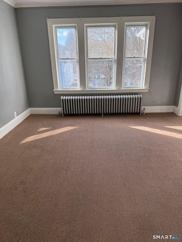 120 Evergreen Avenue, Hartford, CT 06105