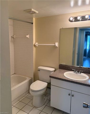 3421 Winkler AVE 411, Fort Myers, FL 33916