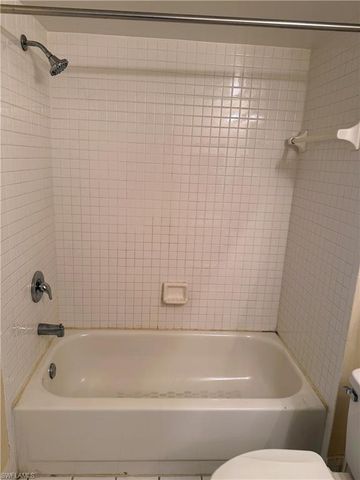 3421 Winkler AVE 411, Fort Myers, FL 33916
