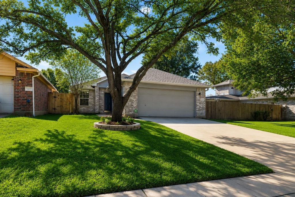 12235 Innisfall Circle, Tomball, TX 77377