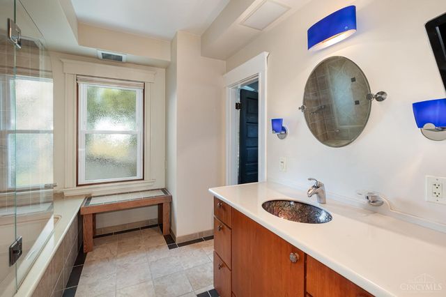 2006 Breen Street, Cincinnati, OH 45208