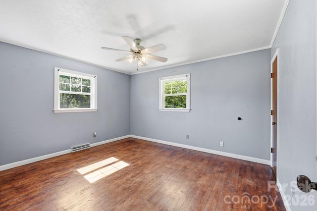 1300 Montgomery Avenue, Albemarle, NC 28001