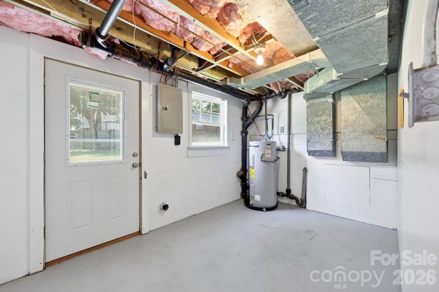 1300 Montgomery Avenue, Albemarle, NC 28001