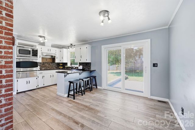 1300 Montgomery Avenue, Albemarle, NC 28001