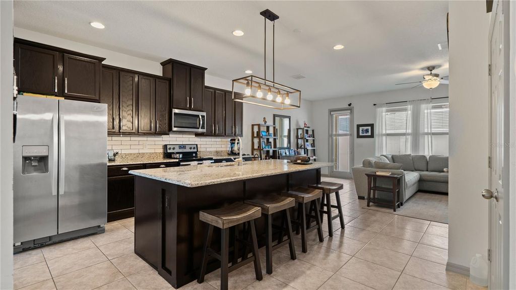 Image 2 of property listing at 8113 RED STOPPER LANE, Winter Garden, FL 34787