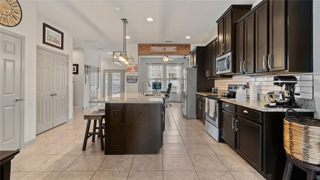 Image 11 of property listing at 8113 RED STOPPER LANE, Winter Garden, FL 34787