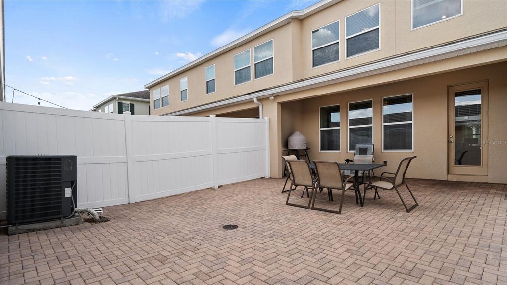 Image 17 of property listing at 8113 RED STOPPER LANE, Winter Garden, FL 34787