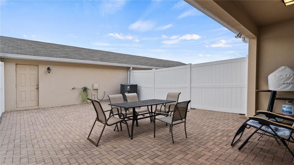 Image 18 of property listing at 8113 RED STOPPER LANE, Winter Garden, FL 34787
