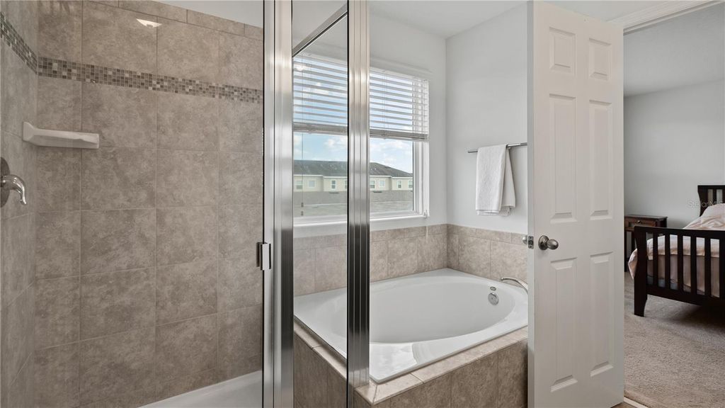 Image 26 of property listing at 8113 RED STOPPER LANE, Winter Garden, FL 34787