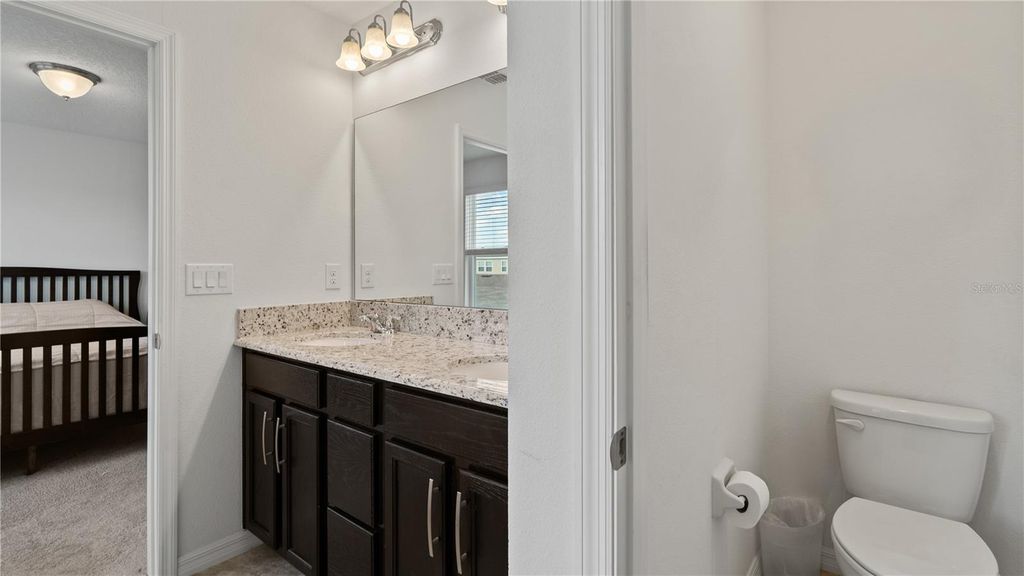 Image 39 of property listing at 8113 RED STOPPER LANE, Winter Garden, FL 34787