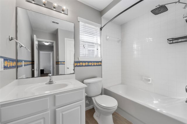 6354 Wilshire Ridge, Houston, TX 77040