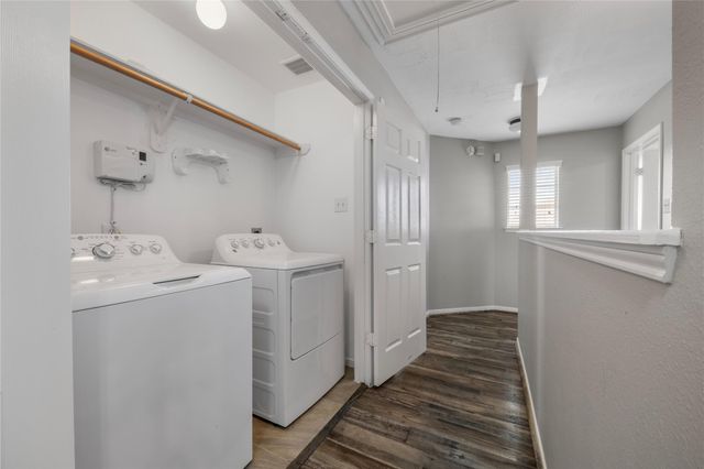 6354 Wilshire Ridge, Houston, TX 77040