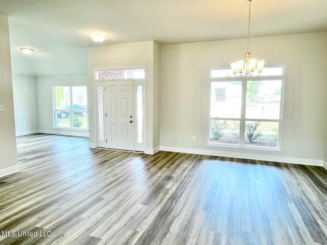 6211 Saphire Lane, Biloxi, MS 39532