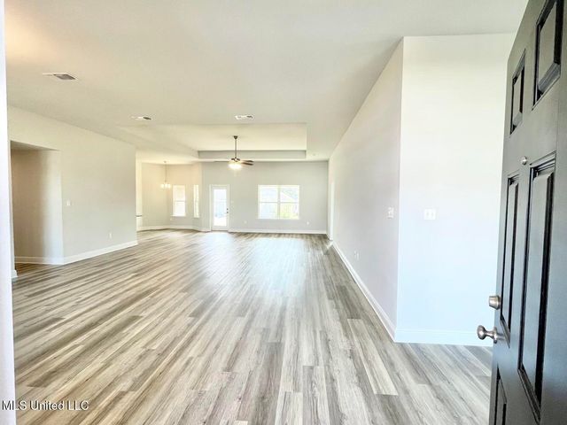 6211 Saphire Lane, Biloxi, MS 39532