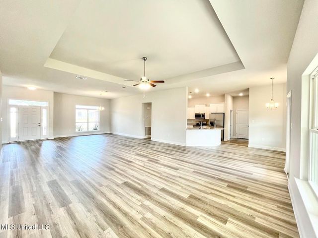 6211 Saphire Lane, Biloxi, MS 39532
