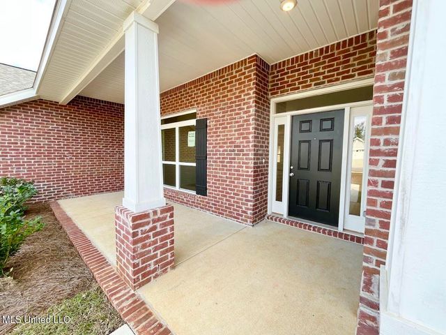 6211 Saphire Lane, Biloxi, MS 39532