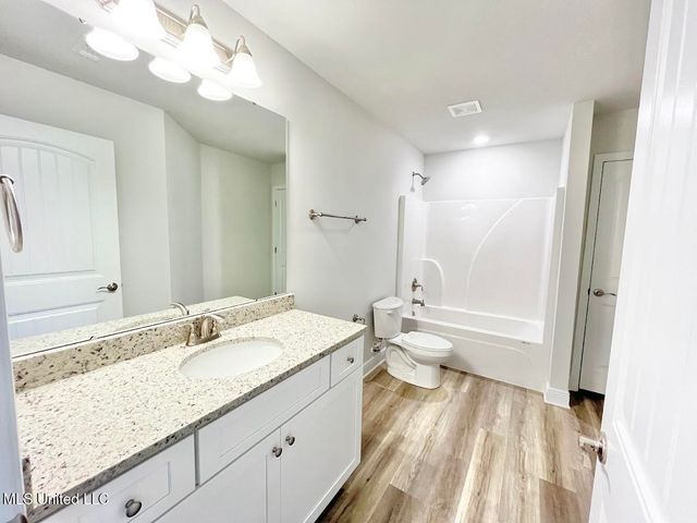 6211 Saphire Lane, Biloxi, MS 39532