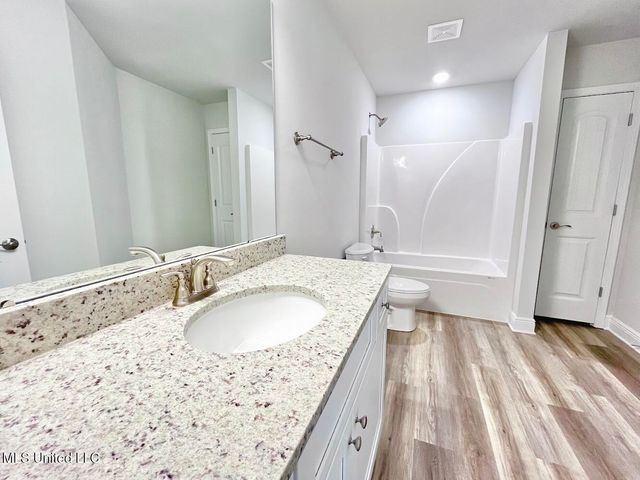 6211 Saphire Lane, Biloxi, MS 39532
