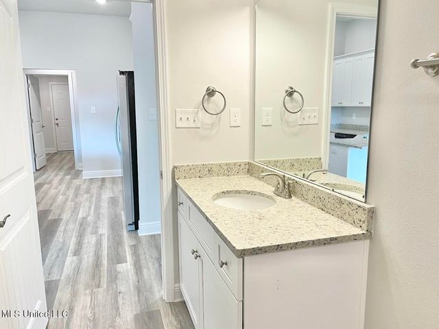 6211 Saphire Lane, Biloxi, MS 39532