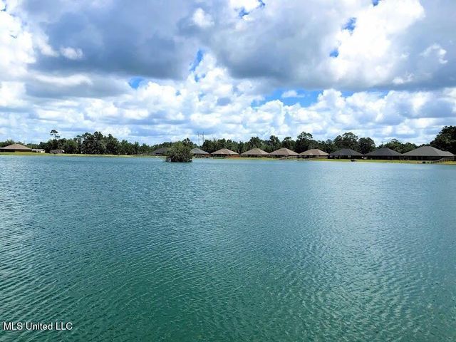6211 Saphire Lane, Biloxi, MS 39532