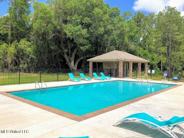 6211 Saphire Lane, Biloxi, MS 39532