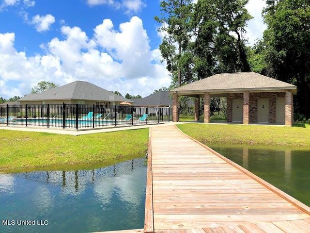 6211 Saphire Lane, Biloxi, MS 39532