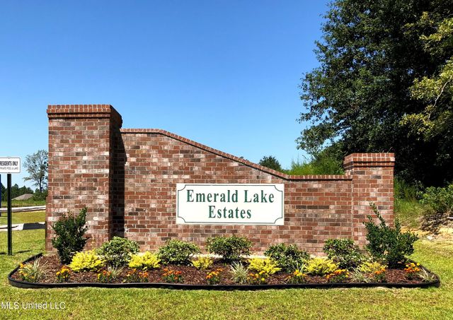 6211 Saphire Lane, Biloxi, MS 39532