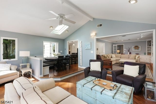 19 Eton Pl, Bernards Twp., NJ 07920