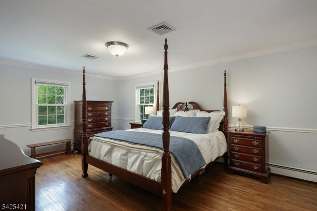 19 Eton Pl, Bernards Twp., NJ 07920