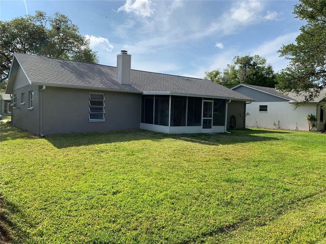 2193 CORK OAK STREET E, Sarasota, FL 34232