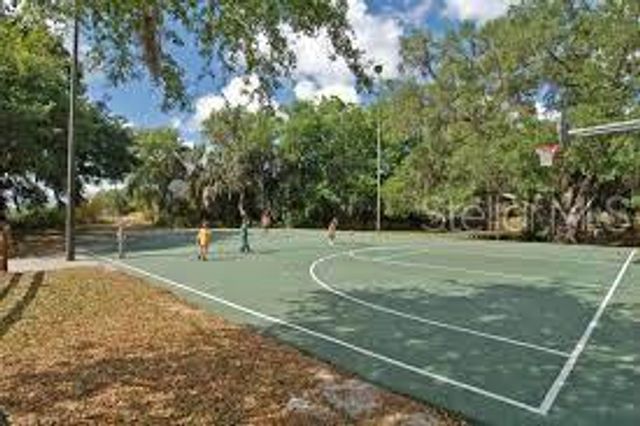 2193 CORK OAK STREET E, Sarasota, FL 34232