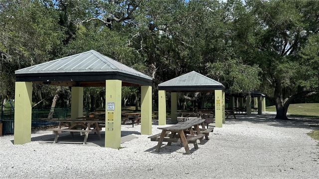2193 CORK OAK STREET E, Sarasota, FL 34232