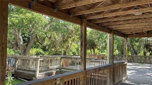 2193 CORK OAK STREET E, Sarasota, FL 34232