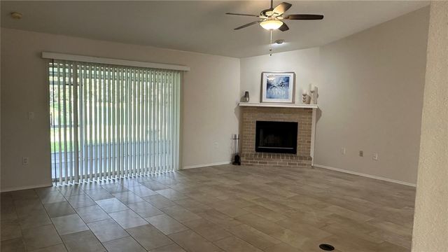 2193 CORK OAK STREET E, Sarasota, FL 34232