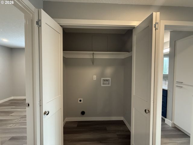 9330 Se GRANT St, Portland, OR 97216