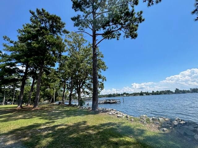 2205 Cypress Pointe, Manning, SC 29102