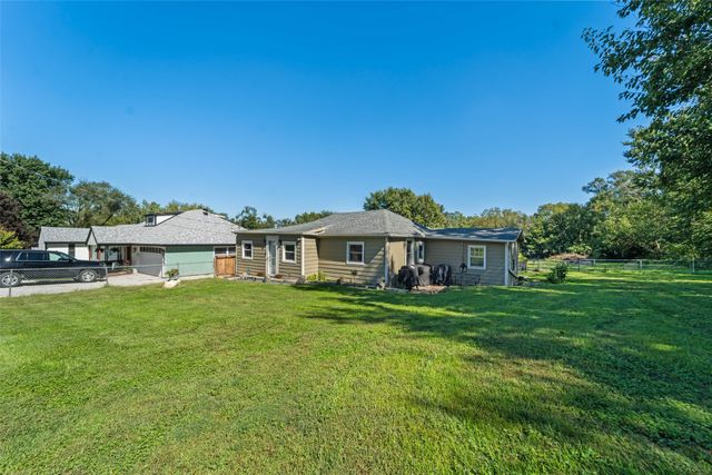 4261 NE 27th Street, Des Moines, IA 50317