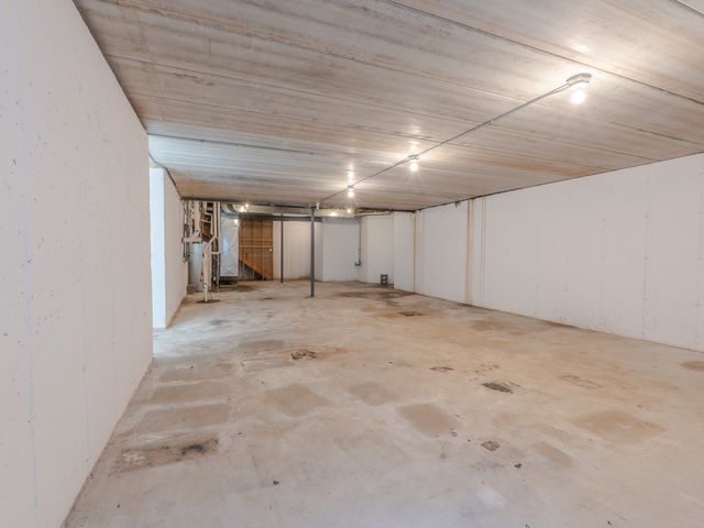 14420 2nd Avenue, Orland Park, IL 60462