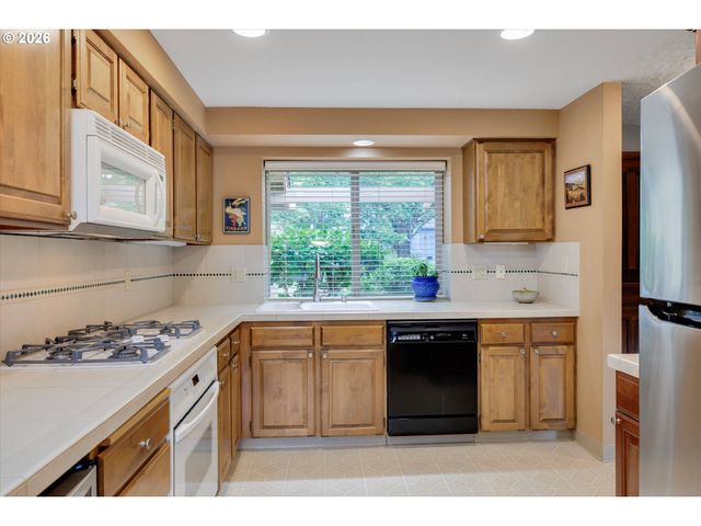 12918 Sw THUNDERHEAD Way, Beaverton, OR 97008