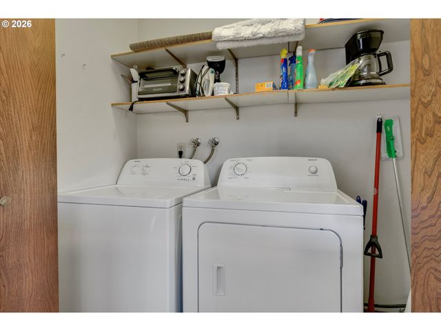 12918 Sw THUNDERHEAD Way, Beaverton, OR 97008