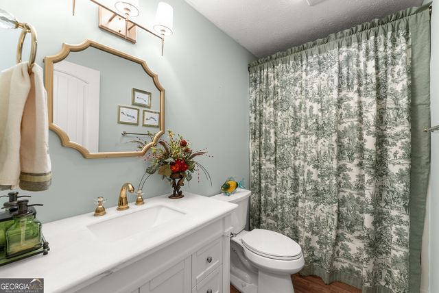 501 High Meadow Lakes Rd, Clarkesville, GA 30523