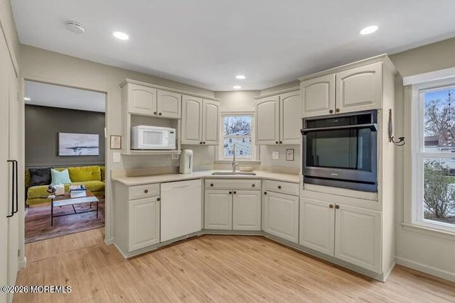 19 Fieldstone Lane, Ocean Twp, NJ 07712
