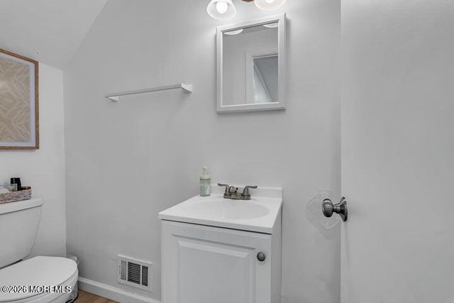 19 Fieldstone Lane, Ocean Twp, NJ 07712