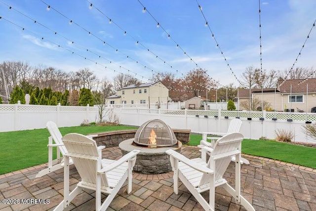 19 Fieldstone Lane, Ocean Twp, NJ 07712
