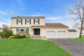 19 Fieldstone Lane, Ocean Twp, NJ 07712