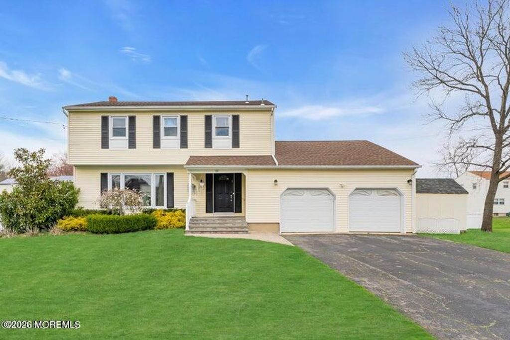 19 Fieldstone Lane, Ocean Twp, NJ 07712