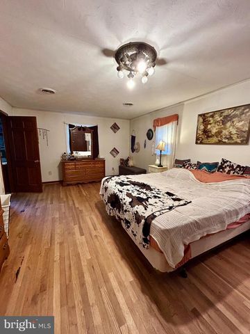 418 HERWEN DRIVE DR, Shippensburg, PA 17257