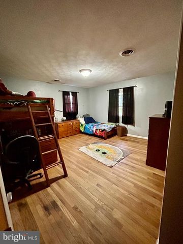 418 HERWEN DRIVE DR, Shippensburg, PA 17257